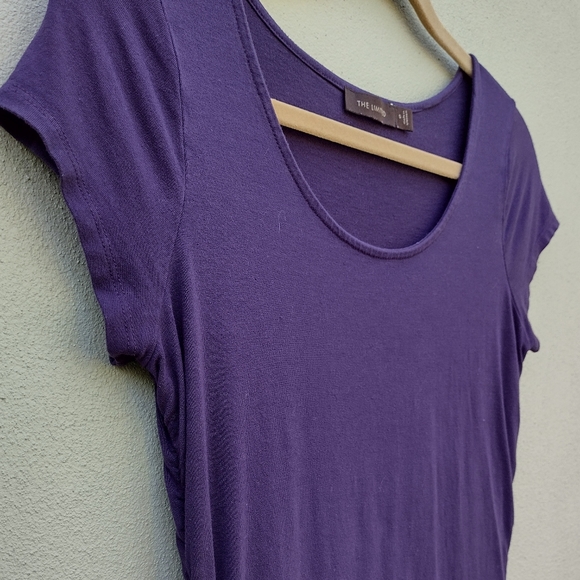 The Limited Dark Purple Slimming Long Top in Size Small - Picture 4 of 6